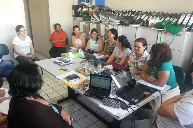 Imagem da reunião do CFESS na Estrada no Rio Grande do Norte