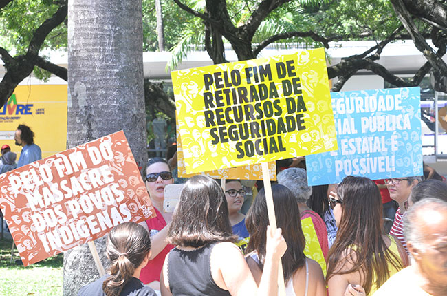 Imagem da manifestação ocorrida durante o 15º CBAS, em Olinda