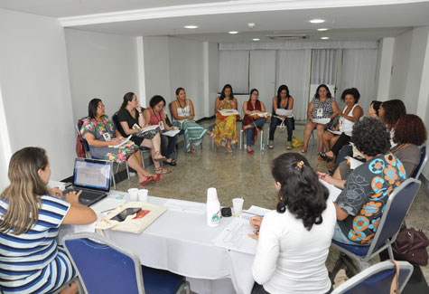 Foto do trabalho em grupo durante a Plenária Nacional sobre o trabalho do assistente social no SUAS