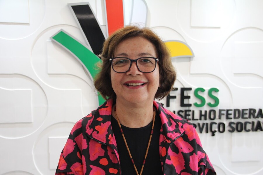 Raquel Ferreira Crespo de Alvarenga (PB)