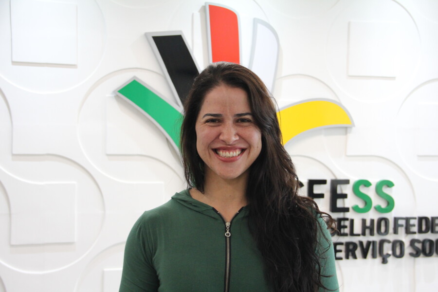 Karen Albini (PR)