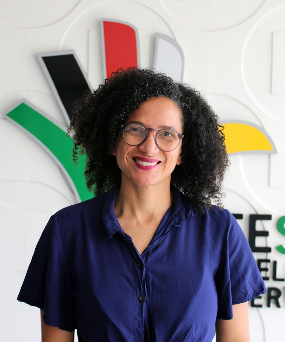 Coordenadora - Liliane de Oliveira Caetano (SP)